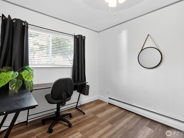 12828 78th Avenue S, Seattle WA 98178