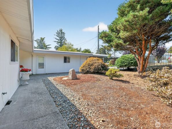 12828 78th Avenue S, Seattle WA 98178
