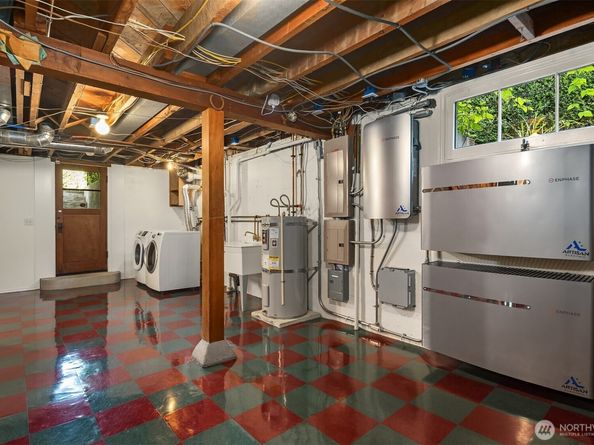 6045 Seward Park Avenue S, Seattle WA 98118