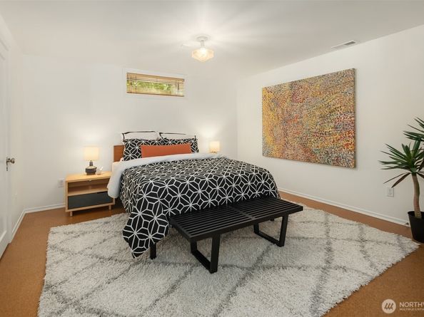 6045 Seward Park Avenue S, Seattle WA 98118