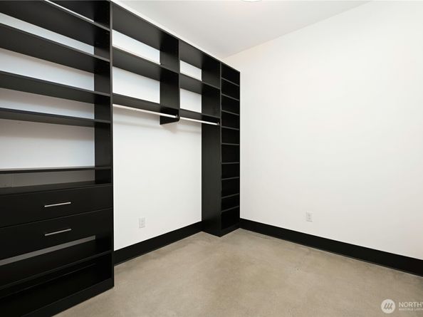 13001 40th Avenue S, Tukwila WA 98168