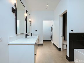 13001 40th Avenue S, Tukwila WA 98168