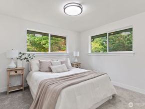 8614 Madrona Lane, Edmonds WA 98026