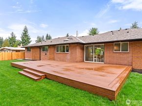 8614 Madrona Lane, Edmonds WA 98026