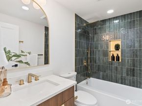 8614 Madrona Lane, Edmonds WA 98026