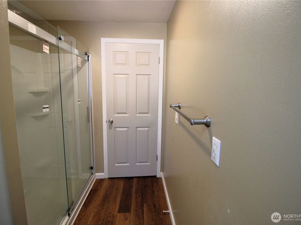 18004 110th Avenue SE, Renton WA 98055