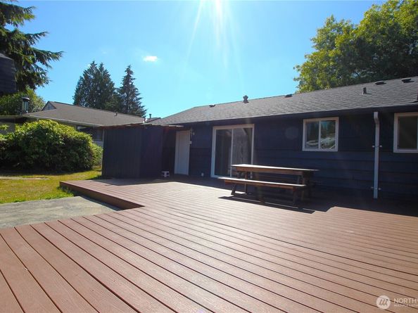 18004 110th Avenue SE, Renton WA 98055