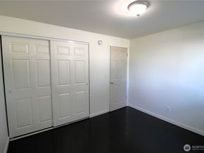 18004 110th Avenue SE, Renton WA 98055