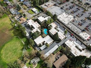 18904 8th Avenue NW 128, Shoreline WA 98177