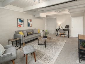 14114 SE Allen Road, Bellevue WA 98006