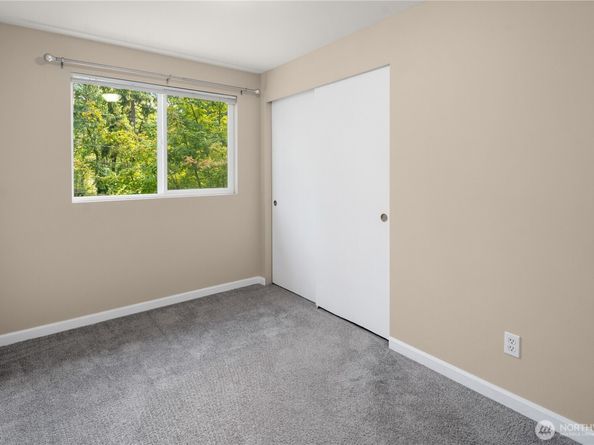 14114 SE Allen Road, Bellevue WA 98006