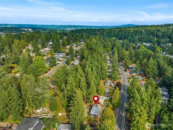 14114 SE Allen Road, Bellevue WA 98006