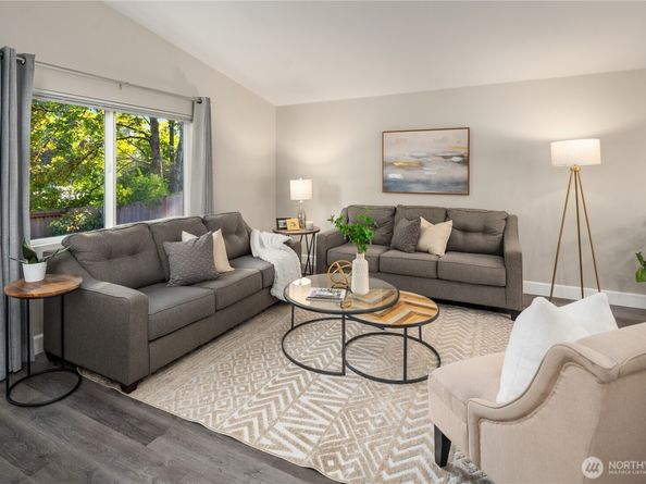 14114 SE Allen Road, Bellevue WA 98006