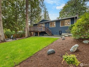 17106 NE 31st Place, Bellevue WA 98008