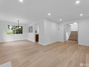 17106 NE 31st Place, Bellevue WA 98008