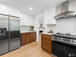 17106 NE 31st Place, Bellevue WA 98008