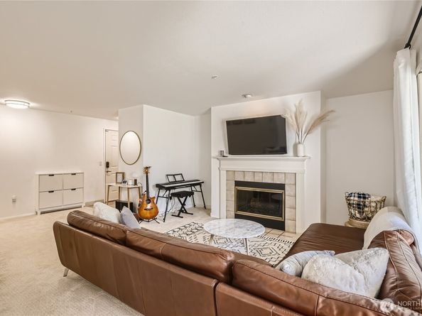 23325 Cedar Way G105, Mountlake Terrace WA 98043