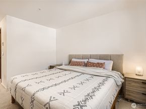 23325 Cedar Way G105, Mountlake Terrace WA 98043