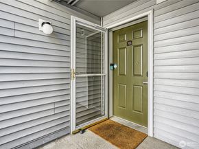 23325 Cedar Way G105, Mountlake Terrace WA 98043