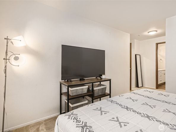 23325 Cedar Way G105, Mountlake Terrace WA 98043