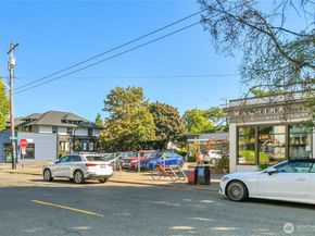916 20th Avenue E, Seattle WA 98112