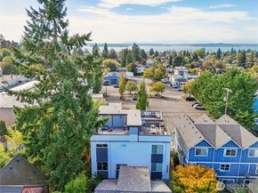 6325 34th Avenue SW C, Seattle WA 98126