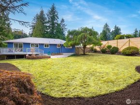24125 2nd Place W, Bothell WA 98021
