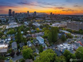 332 17th Avenue B, Seattle WA 98122