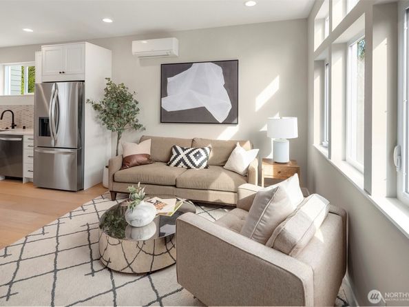332 17th Avenue B, Seattle WA 98122