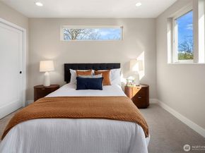 332 17th Avenue B, Seattle WA 98122