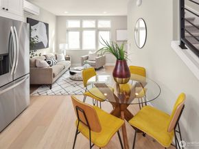 332 17th Avenue B, Seattle WA 98122