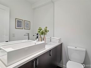 6312 32nd Avenue NW C, Seattle WA 98107