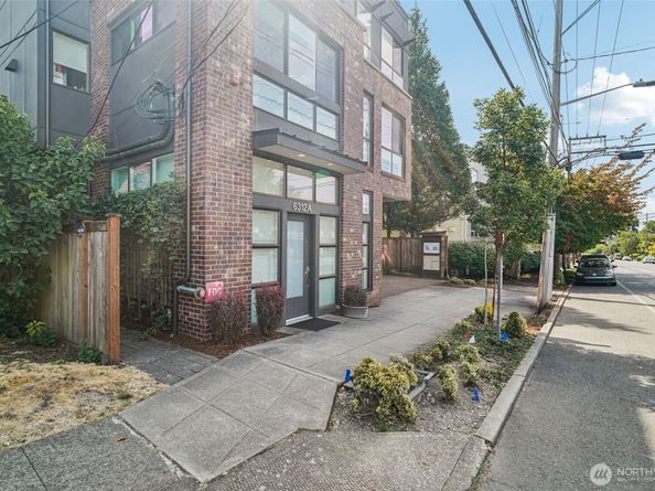 6312 32nd Avenue NW C, Seattle WA 98107