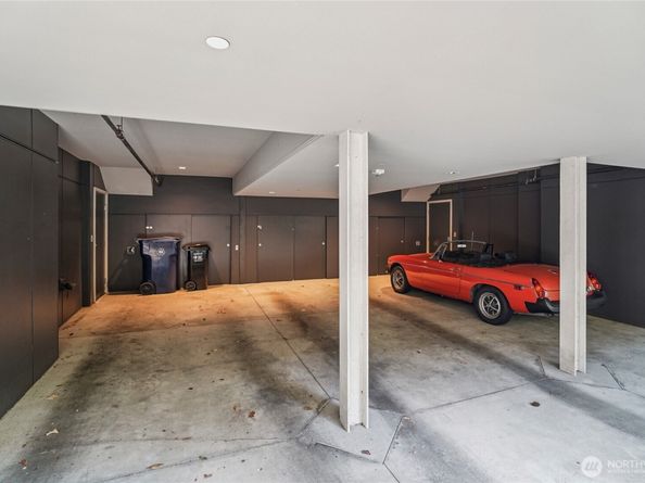 6312 32nd Avenue NW C, Seattle WA 98107