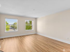 1417 Queen Anne Avenue N 313, Seattle WA 98109