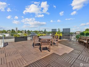 1417 Queen Anne Avenue N 313, Seattle WA 98109