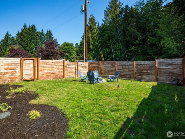 1330 SE Casandra Loop, Port Orchard WA 98366
