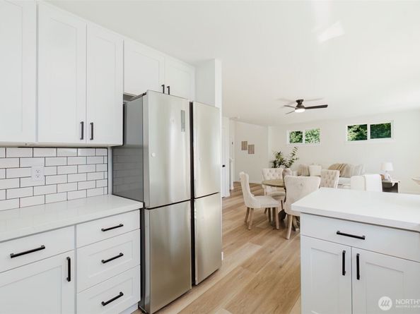 1330 SE Casandra Loop, Port Orchard WA 98366
