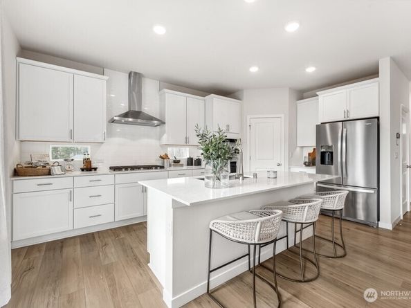 17529 NE Midnight Sun Loop, Poulsbo WA 98370
