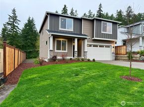 17529 NE Midnight Sun Loop, Poulsbo WA 98370
