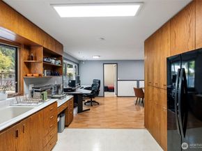 2017 SE Juniper Ct, Port Orchard WA 98366