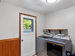 2017 SE Juniper Ct, Port Orchard WA 98366