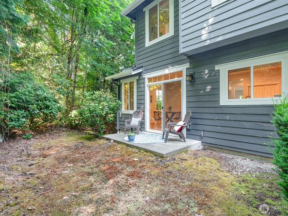 5523 Lakemont Boulevard SE 604, Bellevue WA 98006