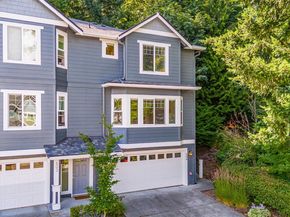 5523 Lakemont Boulevard SE 604, Bellevue WA 98006