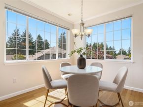 18606 NE 57th Street, Redmond WA 98052