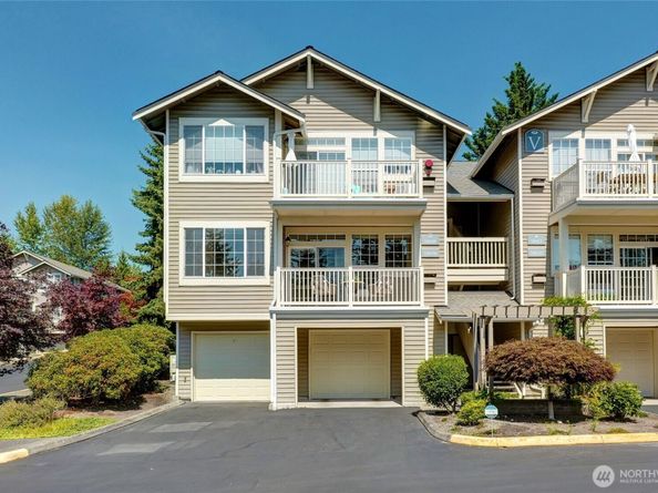 18606 NE 57th Street, Redmond WA 98052