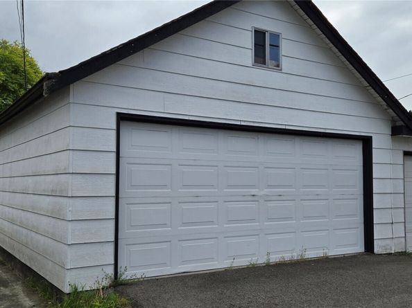 3226 Oakes Avenue, Everett WA 98201