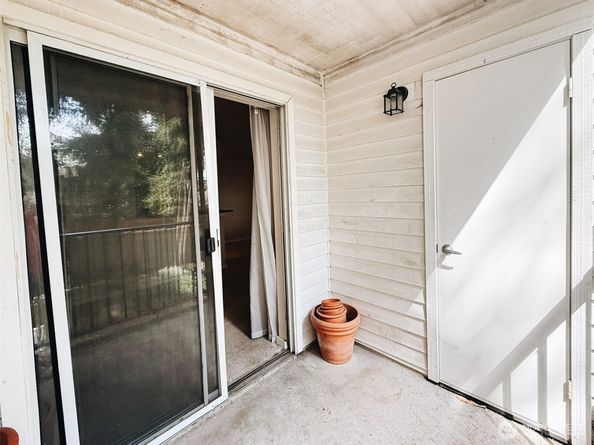 15415 35th Avenue W B202, Lynnwood WA 98087