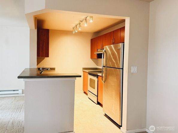 15415 35th Avenue W B202, Lynnwood WA 98087