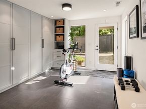 13403 NE 33rd Lane, Bellevue WA 98005